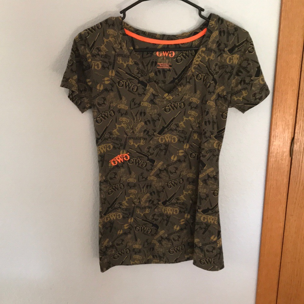 New Without Tags, Girls with Guns Women’s T-Shirt